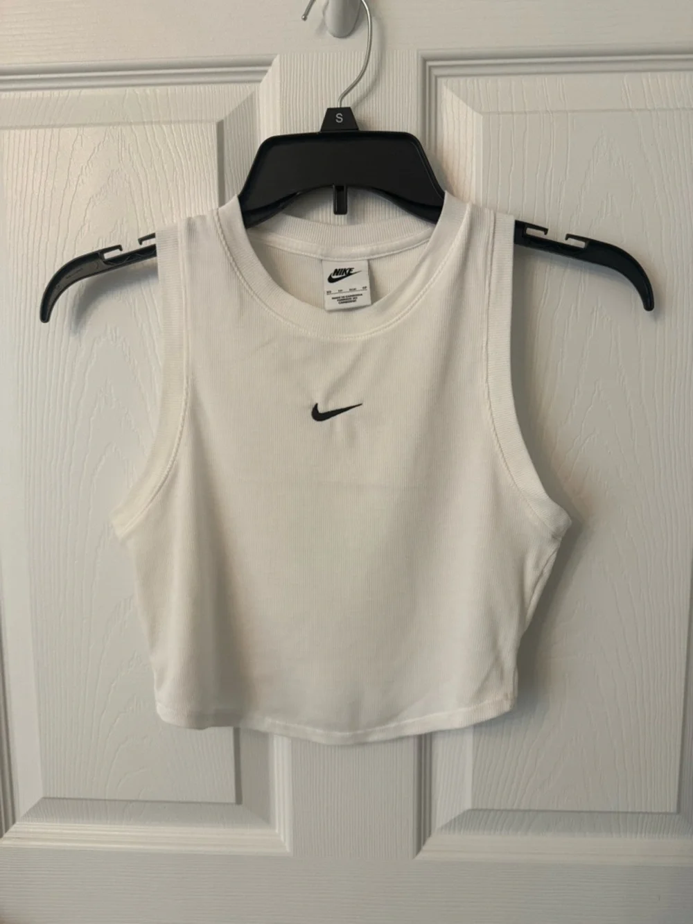 Nike Ribbed Crop Top - Picture 1 of 5